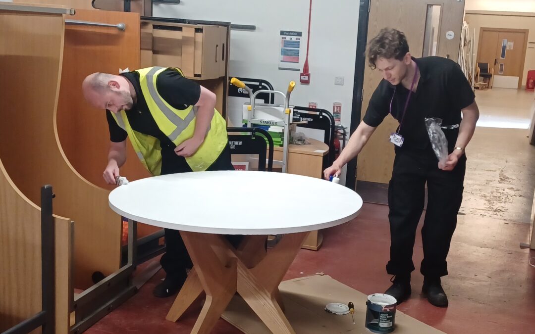 Furniture4Reuse supports Shelter with donated items